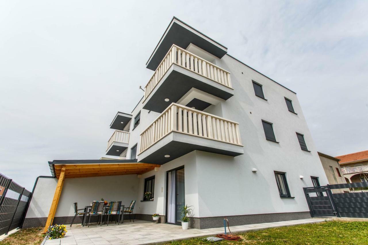 Apartment Ferias トロギール エクステリア 写真