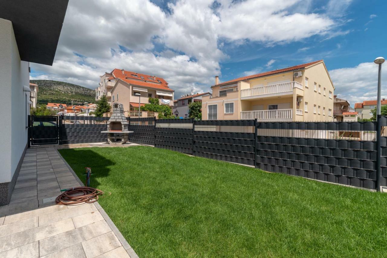 Apartment Ferias トロギール エクステリア 写真