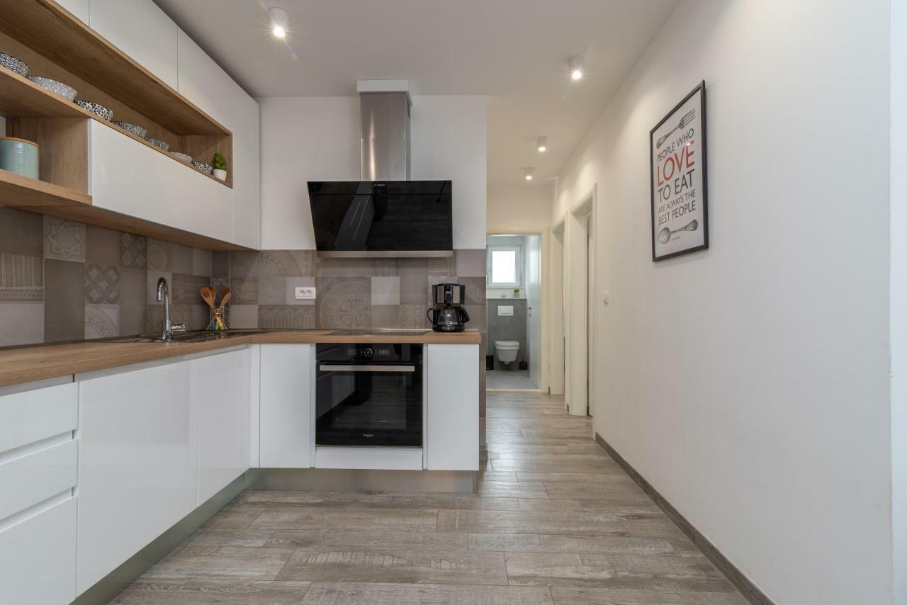 Apartment Ferias トロギール エクステリア 写真